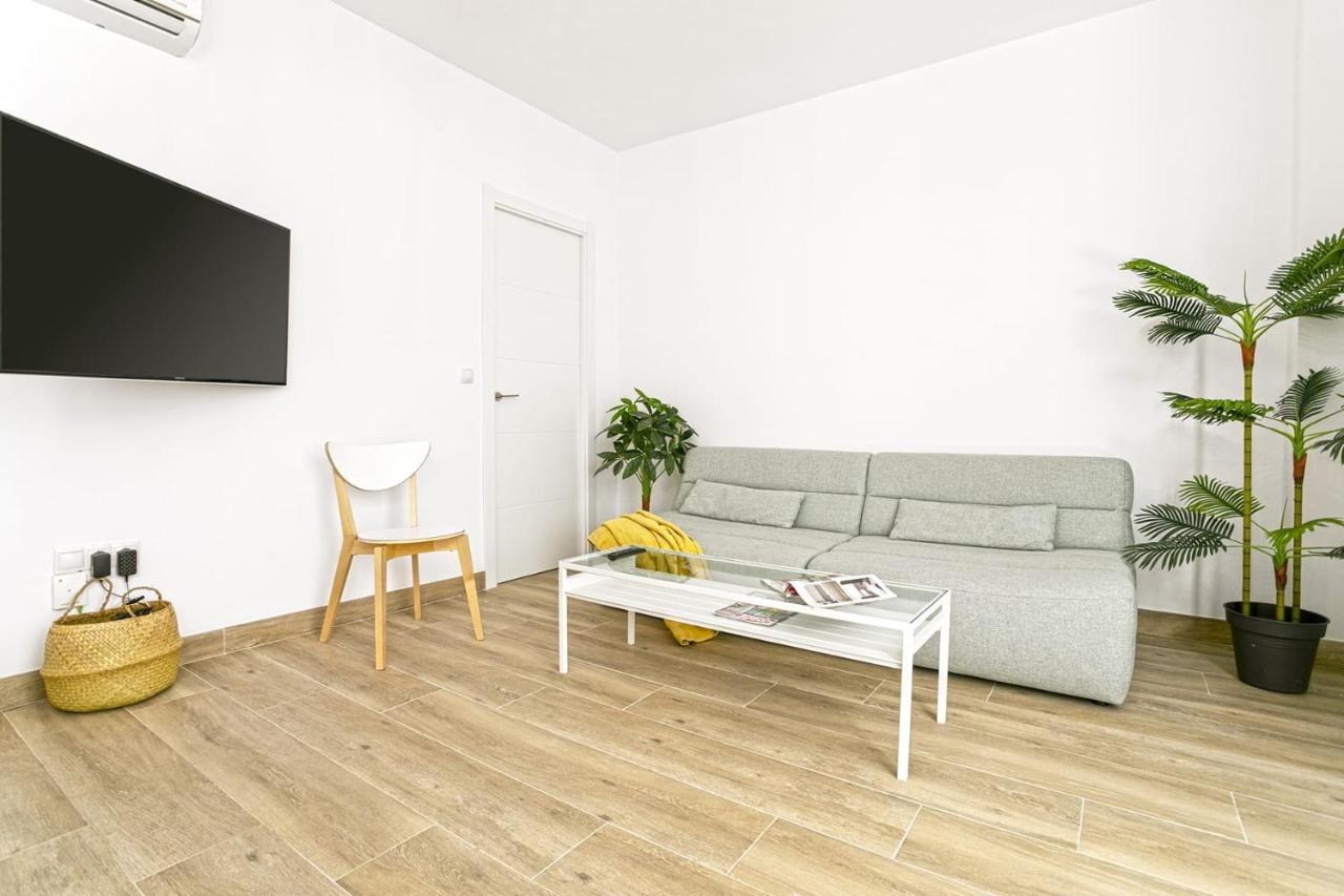 Precioso Apartamento Con Patio Malaga Zewnętrze zdjęcie