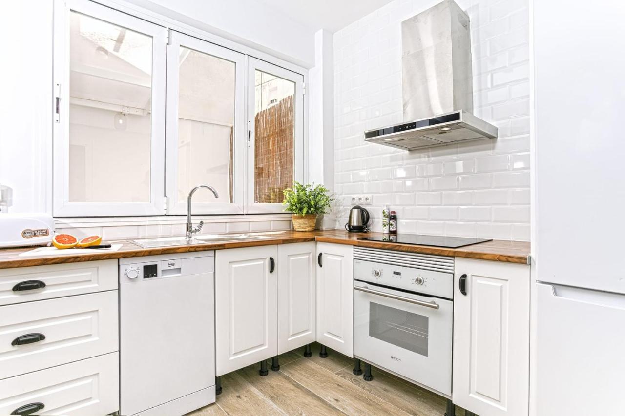 Precioso Apartamento Con Patio Malaga Zewnętrze zdjęcie