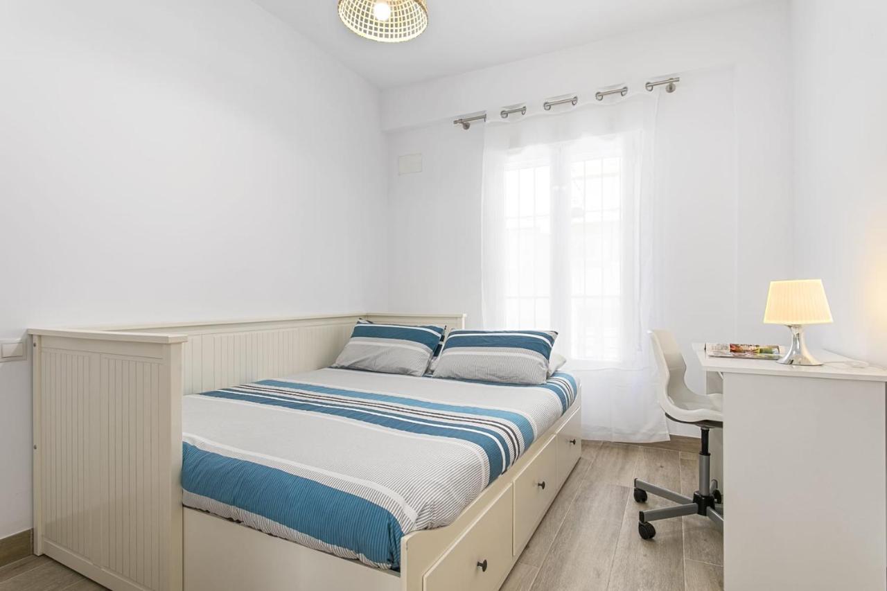 Precioso Apartamento Con Patio Malaga Zewnętrze zdjęcie
