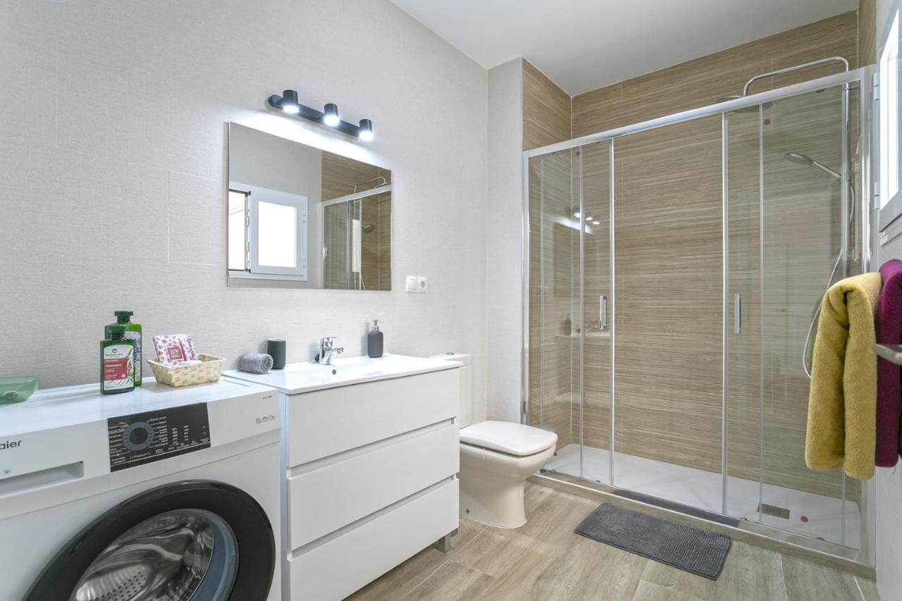 Precioso Apartamento Con Patio Malaga Zewnętrze zdjęcie